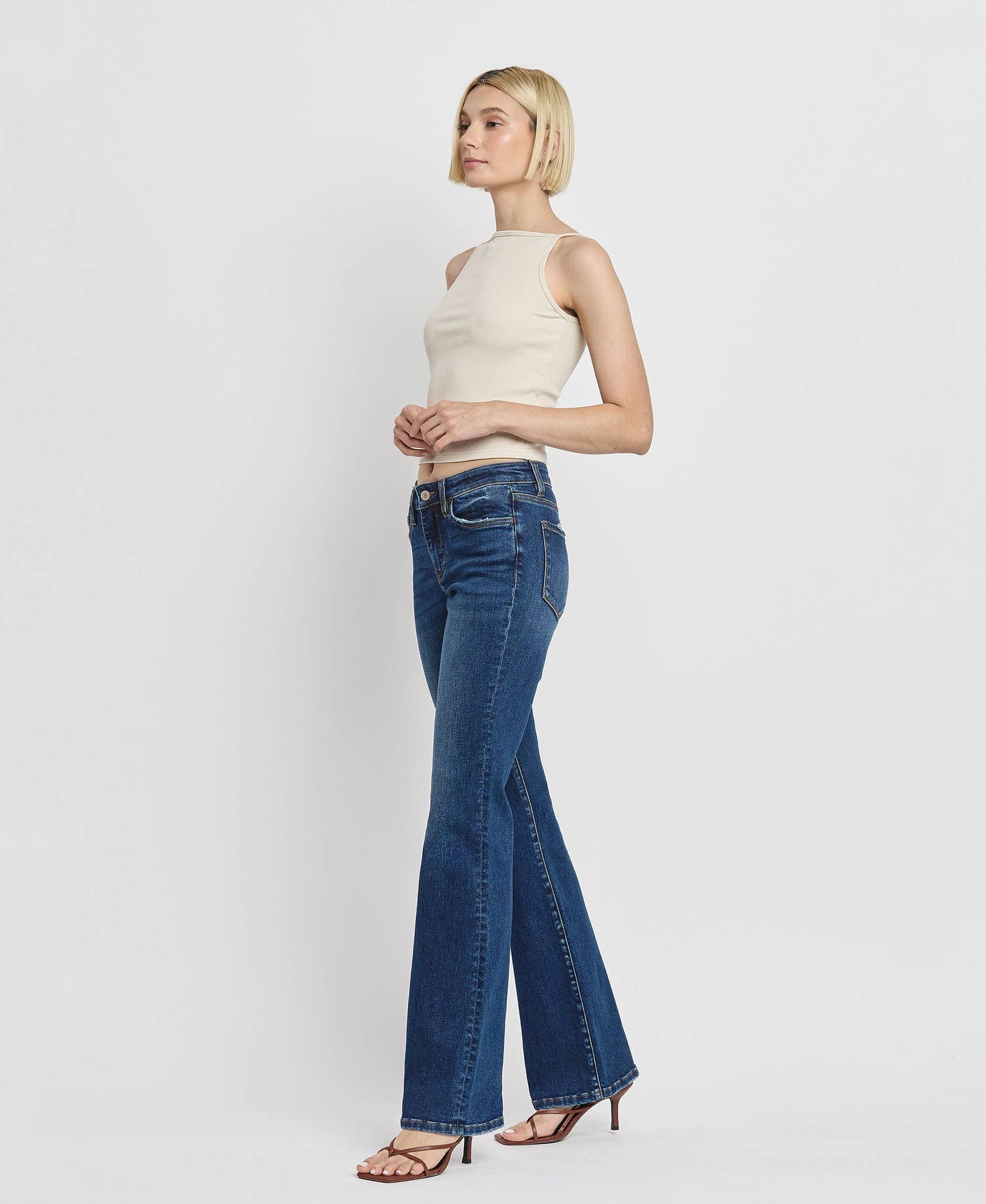 MID RISE RELAXED BOOTCUT JEANS