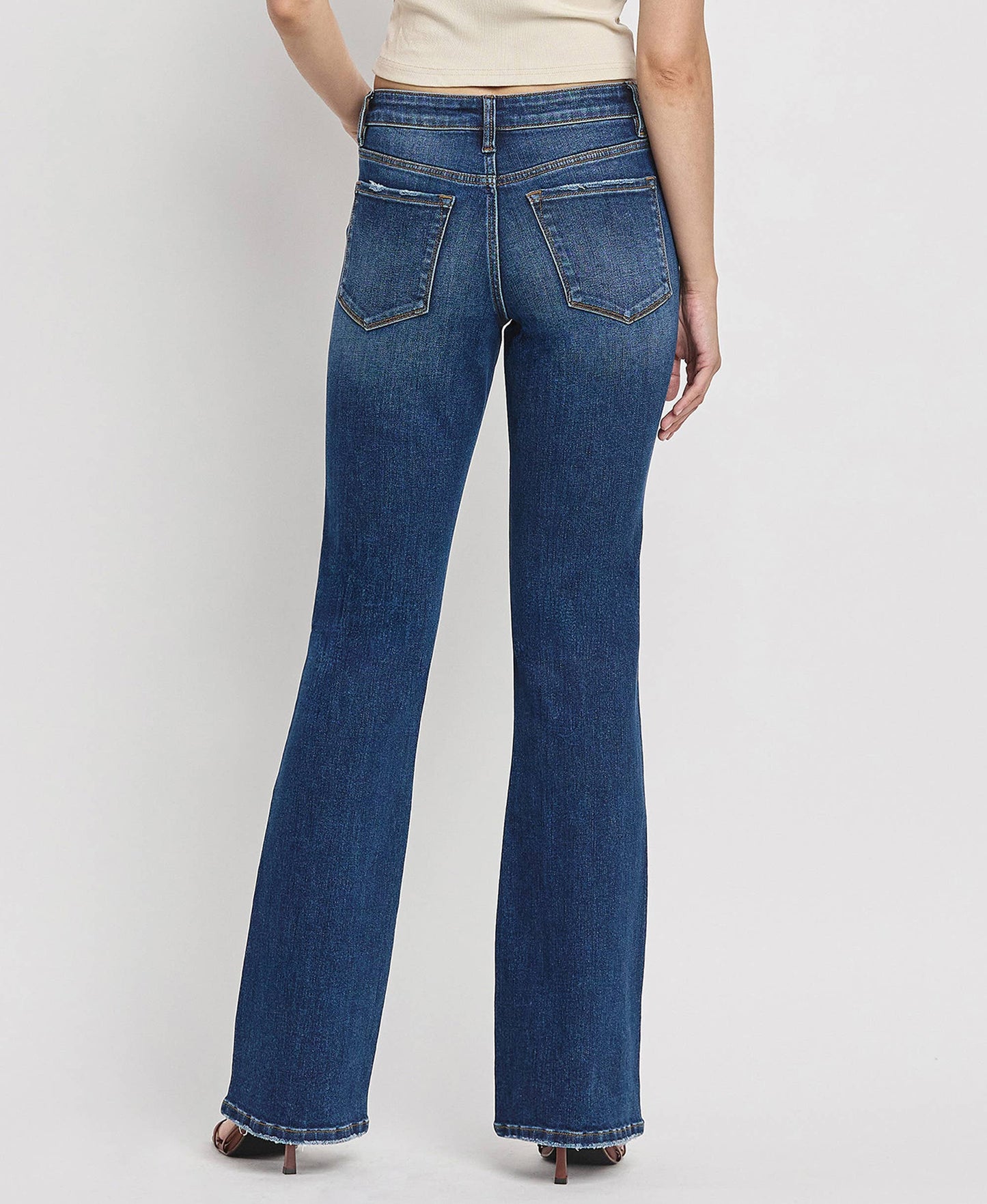 MID RISE RELAXED BOOTCUT JEANS